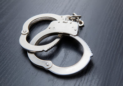 Arrest handcuffs 392 x 275